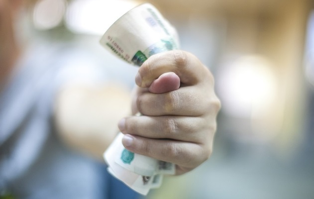 Как подать на банкротство физическому лицу?