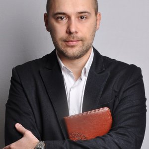 Хохлов Евгений Артурович