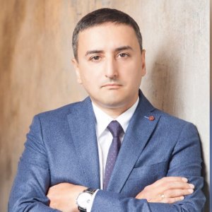 Саркисов Валерий Игоревич